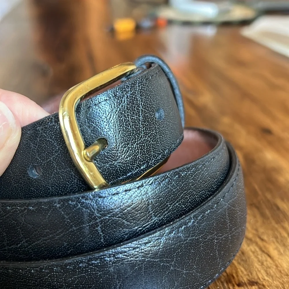 Men’s Minimalist Black Textured Leather USA Made Belt w Brass Buckle Sz 38